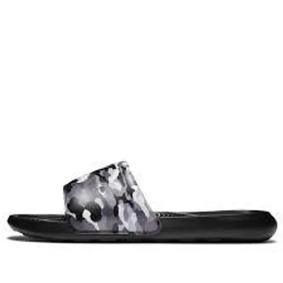 Produktbild von Nike Victori One Slind Print  - Black/grey Fogg - Badeschlappe Grösse 49