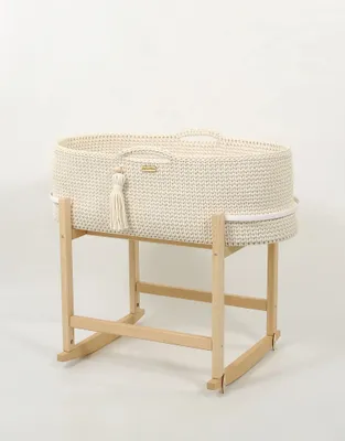 Produktbild von BOHO Moseskorb Babywiege handgefertigt mit Matratze und Holzgestell – Creme