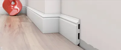 Produktbild von DEKORATIVES Sockelleiste - Fußleiste - Bodenleiste - DP5- weiß - 2 Meter - hartes Material