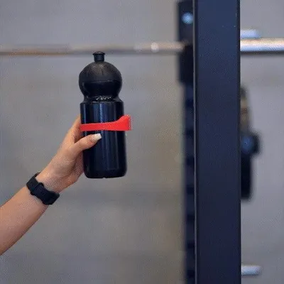 Obrázek produktu pro Magnetický držák na lahve do posilovny - zelený, nosnost 2 kg