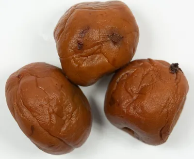Produktbild von Food-United japanische Umeboshi Salz-Aprikosen-Pflaumen 250g Ume-Früchte