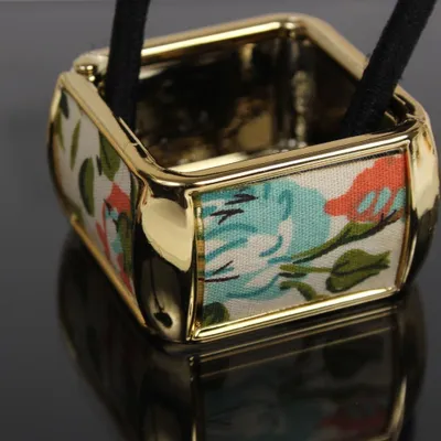 Produktbild von Haarring Quadratisch Blumen Modell 2