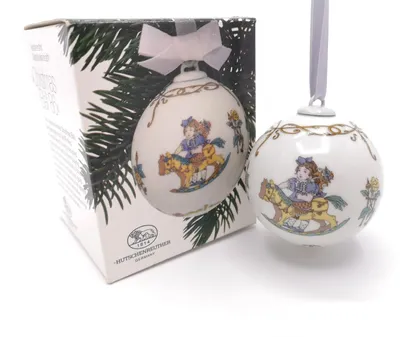 Produktbild von Hutschenreuther Porzellan Weihnachtskugel Kugel 1986 mit Originalverpackung