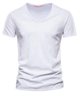 Produktbild von Herren T-Shirt aus Baumwolle mit V-Ausschnitt