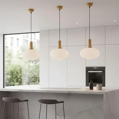 Produktbild von Opviq, Elegante Goldene Pendelleuchte, Metallkörper, Höhenverstellbar, IP20