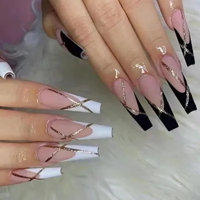 Image de 24 Swirl Press on Ongles Longs Noir et Blanc French Ongles Artificiels Napo en Gel Coffin Femmes BKC1