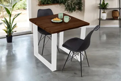 Produktbild von Esstisch Baumkante Holz-Optik Nussbaum 80 x 80 U-Gestell weiß JOSY