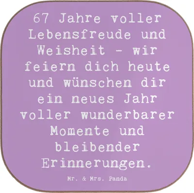 Produktbild von Mr. & Mrs. Panda Untersetzer Glas Spruch 67. Geburtstag - Lavendeltraum - Geschenk, Geburtstagsgeschenk, Lächeln, Quadratisch, für Gläser, Getränkeuntersetzer, Alter