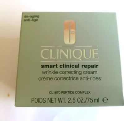 A close-up of a green Clinique Smart Clinical Repair wrinkle correcting cream box.