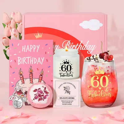 Produktbild von Geschenkset 60. Geburtstag für Frauen mit personalisiertem Glas und Duftkerze