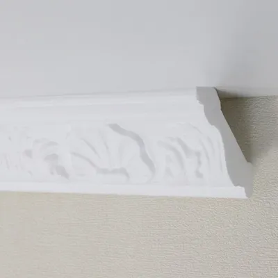 Produktbild von PROVISTON | Stuckleiste | Polystyrol | 46 x 46 x 2000 mm | Weiß | Deckenleiste | Überstreichbar | Einfache Montage | Hochwertig | Stabil und Leicht | 50 Meter