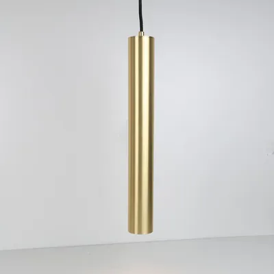 Produktbild von Moderne, minimalistische Pendelleuchte in Röhrenform aus Aluminium in Gold, 40 cm, mit GU10-Lampenfassung, höhenverstellbar