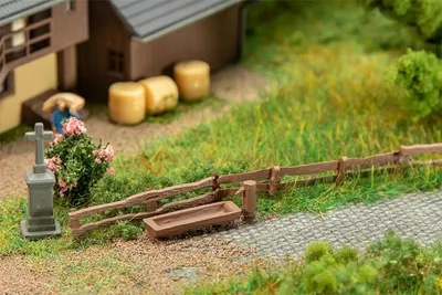 Produktbild von Faller 272924 - N - 2 Brunnen mit Weidezaun - Neu