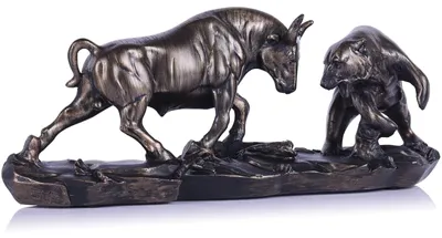 Image de Sculpture de taureau et d'ours, un décor luxueux