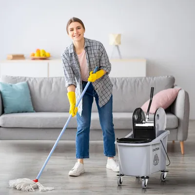 Zdjęcie produktu dla Wózek do czyszczenia HOMCOM, wiadro mobilne, 36 litrów, wózek do czyszczenia, mop, z wyciskarką, szary, 54 x 41 x 91,5 cm