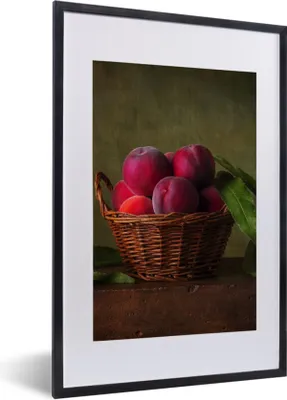 Produktbild von MuchoWow® Gerahmtes Poster Korb - Pflaume - Rosa - Rustikal - Obst - Stilleben 40x60 cm - Poster mit Schwarzem Bilderrahmen Wandposter Rahmen Foto Bilder - Poster in Rahmen