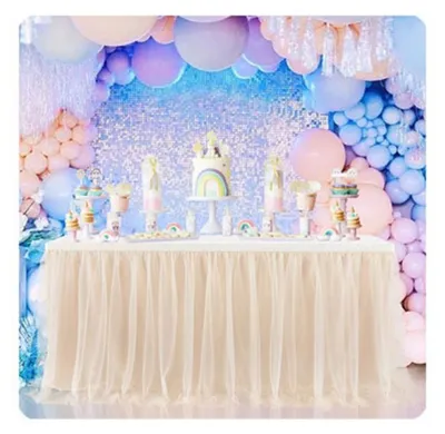 Image de Nappe en tulle pour décoration festive