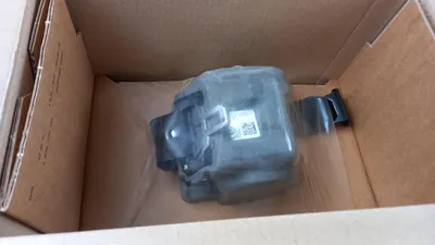 Productafbeelding van Originele BMW 1 Serie F40 veiligheidsgordel, zwart, achter, links, artikelnummer 72117456277