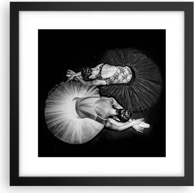 Produktbild von Gerahmtes Poster - Schwarzer Rahmen - Ballerinas Ballett Tanz - 30x30 cm - Wand Bild - Wanddeko - Wandbilder - Kunstposter - Wandposter - Bilderrahmen - Bilder - Kunstdruck - P2BAC30x30-5050