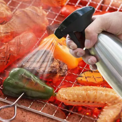 Produktbild von Ölsprüher Olivenöl-Sprüher-Essig-Sprüher-Grill-Marinade-Sprühflasche 15x7,4 x 7,4cm