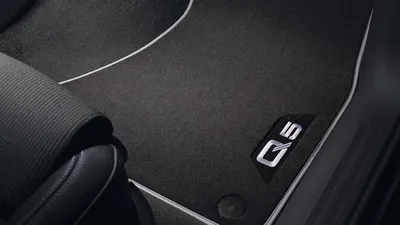 Produktbild von 4x Original Audi Premium Velours Textil Fußmatten Matten SET für Audi Q5