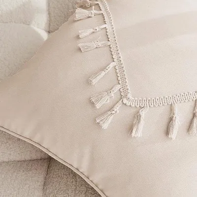 Obrázek produktu pro Uniqoos® Dekorativní povlak na polštář, barva béžová, rozměry 45x45 cm, s bambulkami – povlak na polštář se zipem, vhodný do obývacího pokoje a ložnice