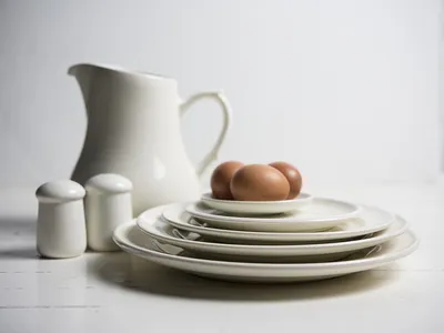Obrázok produktu pre Servírovací tanier keramický krémový 25x15cm Kuchynské doplnky Servírovacia miska