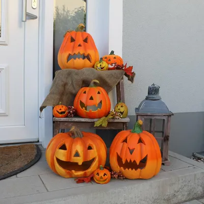 Produktbild von Kleine LED Kürbis-Laternen als 4er Set Halloween-Deko Windlichter