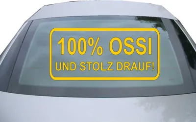 Produktbild von Indigos UG - Aufkleber Heckscheibe & Motorklappe DE6103 - gold - 600x285 mm - 100% ossi und stoiz drauf! - Auto Scheiben Fenster Heckklappe Tuning Racing JDM - Die cut