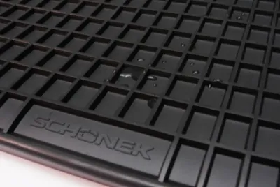 Produktbild von SCHOENEK Universal-Fußmatten 450068 Hinten