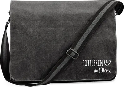 Produktbild von Huuraa Umhängetasche Pottlerin mit Herz 14 Liter Black Canvas Laptoptasche Geschenkidee