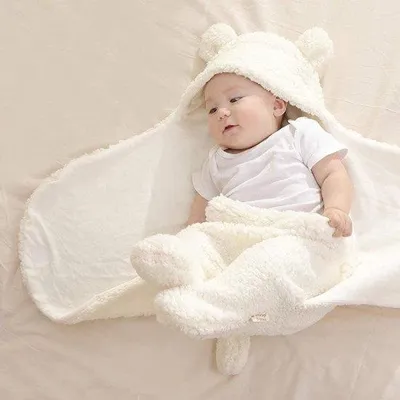 Productafbeelding van Famanu Wickeldekke Babyzitje - Extra zacht, met kap, 61 x 30 x 3 cm