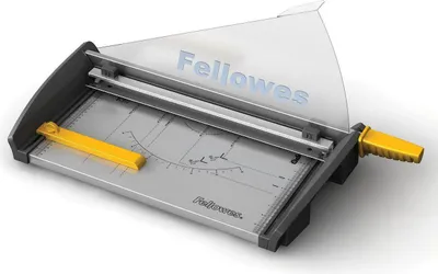 Obrázek produktu pro Fellowes Plasma A4/150, 40 listy, 38 cm, A4, Kov, Plast, Černá, Stříbrná, 556 x 374 x 472 mm