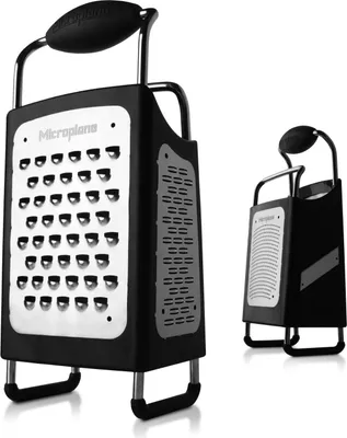 Produktbild von Microplane 34006 Specialty Serie Vierkantreibe / Turmreibe / Standreibe, Edelstahl, silber/schwarz (1 Stück)
