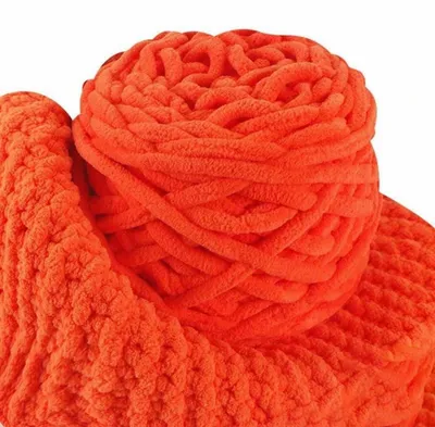 Obrázok produktu pre Priadza na pletenie a háčkovanie, 90 g, značka Klobig, materiál: polyester/Elastan, farba: oranžová