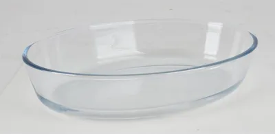 Produktbild von Auflaufform 2,4L oval aus Glas mit Kunststoffdeckel – hitzebeständig von -20°C bis 400°C, spülmaschinen- und mikrowellengeeignet, ideal für Aufläufe und Gratins