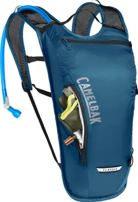 Produktbild von Camelbak Classic Light 4+2 Liter Trinkrucksack black