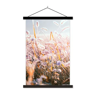 Produktbild von MuchoWow® Textilposter Gras - Sonne - Winter - Schnee 40x60 cm mit schwarzem Rahmen - Wanddekorationen