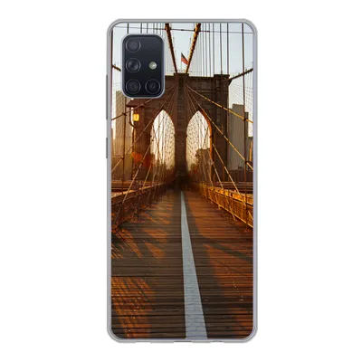 Produktbild von MuchoWow® Handyhülle Schutzhülle Hülle für Samsung Galaxy A71 Brooklyn Bridge in New York bei Sonnenuntergang Silikon Softcase Handy Hülle - Kartenbesitzer