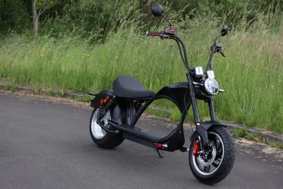 Produktbild von Elektro Scooter Coco Bike E-Chopper mit Straßenzulassung bis zu 48 km/h schnell - ca. 50 km Reichweite, 60V | 2000W | 20AH Akku-Schwarz