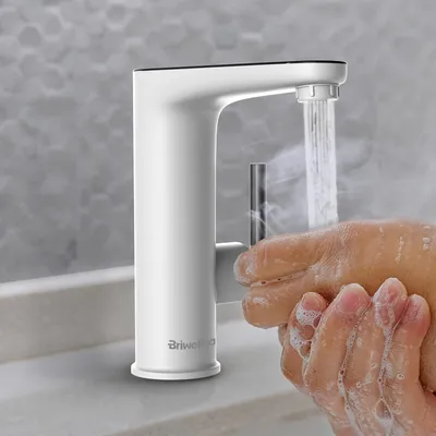 Produktbild von OihPaw Intelligenter Wasserhahn mit 3000W-Durchlauferhitzer, Temperaturanzeige, Sicherheitsfunktionen, ideal für Küche