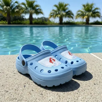 Produktbild von Disney Arielle Meerjungfrau Kinder Mädchen Clogs Badeschuhe Latschen – Blau / 24/25