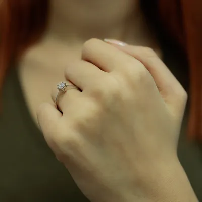 Produktbild von 0,23 Carat Diamant Solitär Antragsring 14 Karat Weißgold - 51 (16,20 mm)