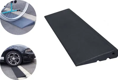 Produktbild von Rampe Pro 45 mm hoch aus Gummigranulat hochverdichtet, Bordsteinrampe, Rollstuhlrampe, Türschwellenrampe LxBxH 1000 x 250 x 45 mm schwarz