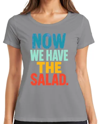 Produktbild von Now We Have The Salad Denglish Lustig Spruch Statement Sarkasmus Damen T-Shirt, Grau, L