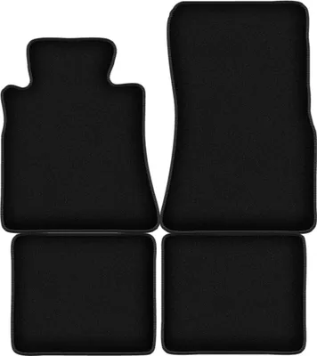Immagine prodotto di Tappetini in velluto per Mercedes SE W126 (1979-1991, berlina) neri, set 4 pz, con fissaggi
