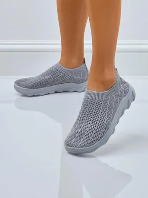 Produktbild von Damen-Sneakers Taubengrau Silvana - bequeme Slip-on-Schuhe für die Stadt, Größe 38