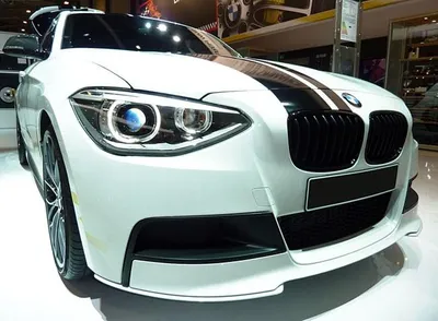 PREMIUM Kühlergrill Sport Grill Gitter Front Schwarz Matt für BMW F20 F21 – Produktansicht
