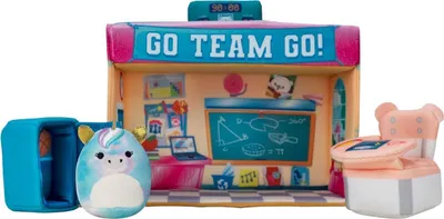 Produktbild von Squishville SQM0325 Schule, superweiches Spielset mit 5cm Mini-Squishmallows Plüschfigur und Zubehör, Mehrfarbig