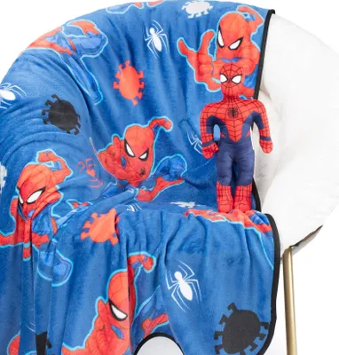 Produktbild von Marvel Spiderman Kuschelset Plüsch-Minikissen & Decke 130 x 150 cm – Flauschige Decke mit Kissen für Kinder, weiches Kuschelset 2-teilig
